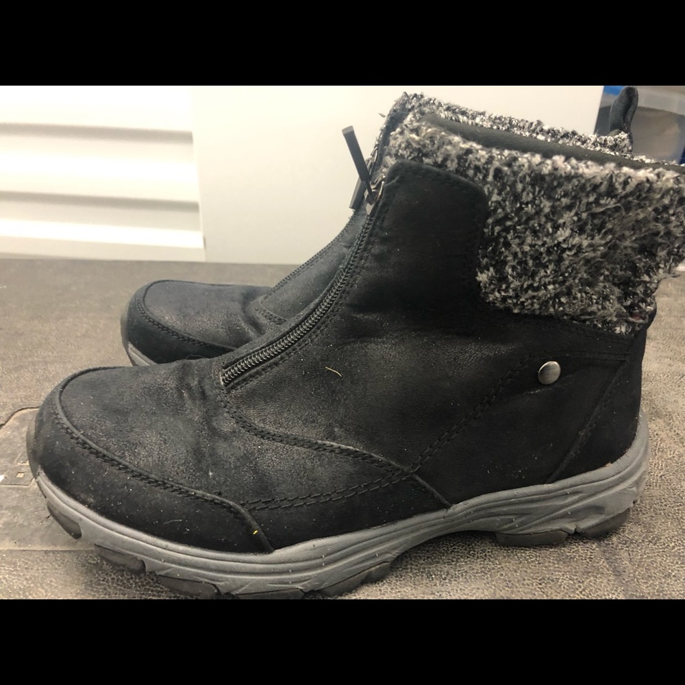 Zibu  Sira Women’s Black Suede Boots Size 7.5M